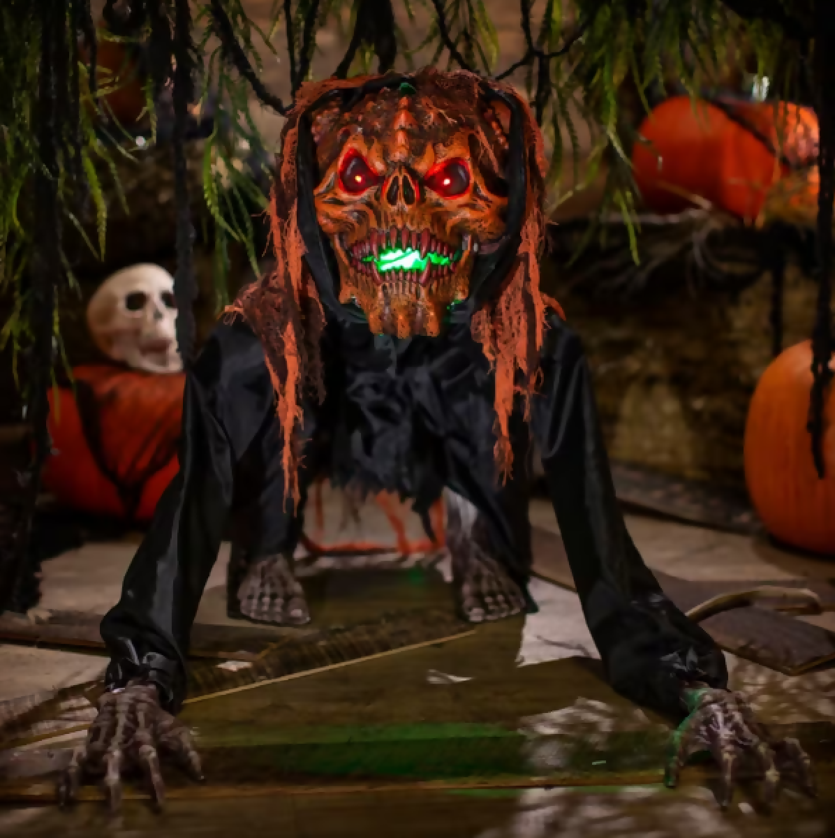 Animated Light-Up Crouching Monster prop with Sound Halloween Decoration